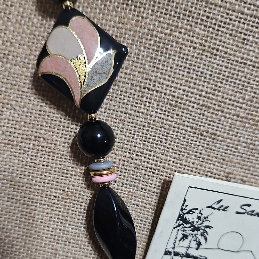 Lee Sands Ceramic Necklace Set - Picture 5 of 13